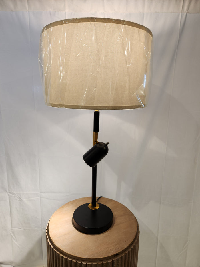 96J17 Holmes Table Lamp