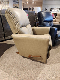 780 Hawthorn Leather Rocker Recliner