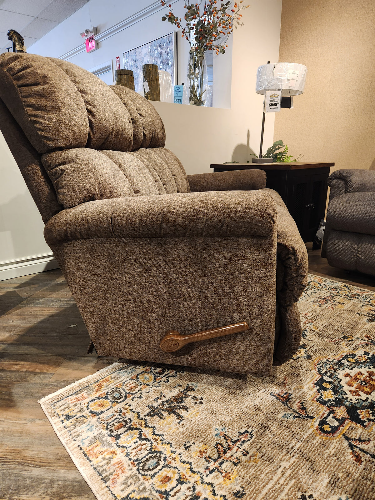 512 Pinnacle Reclining Loveseat