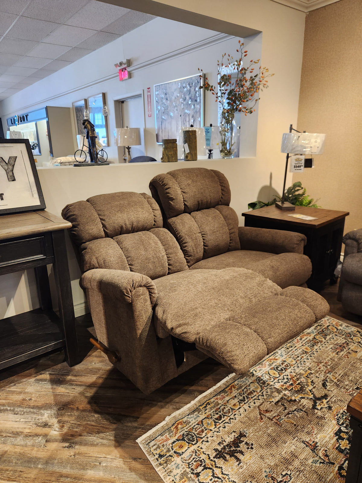 512 Pinnacle Reclining Loveseat