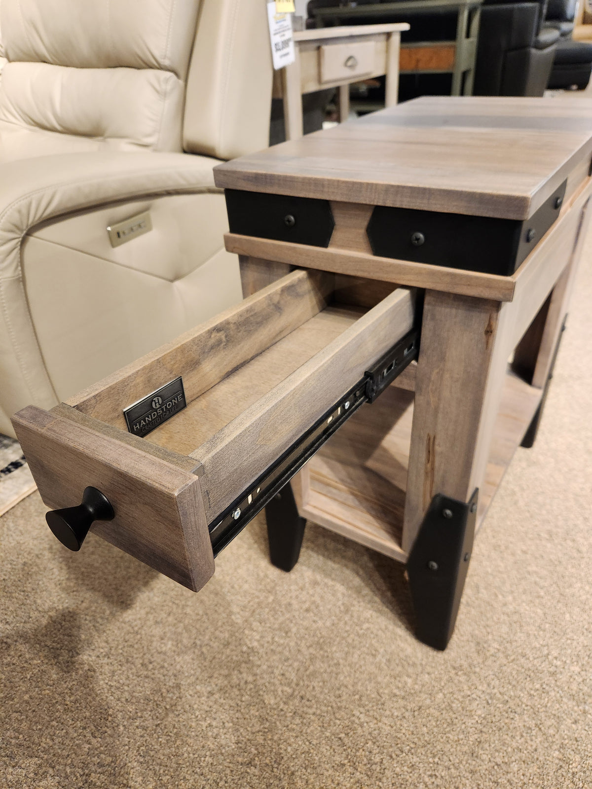 N-CH2313 Chattanooga Chairside End Table