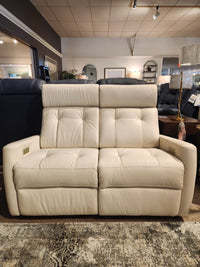 42204 West Coast Power Reclining Loveseat With Headrest