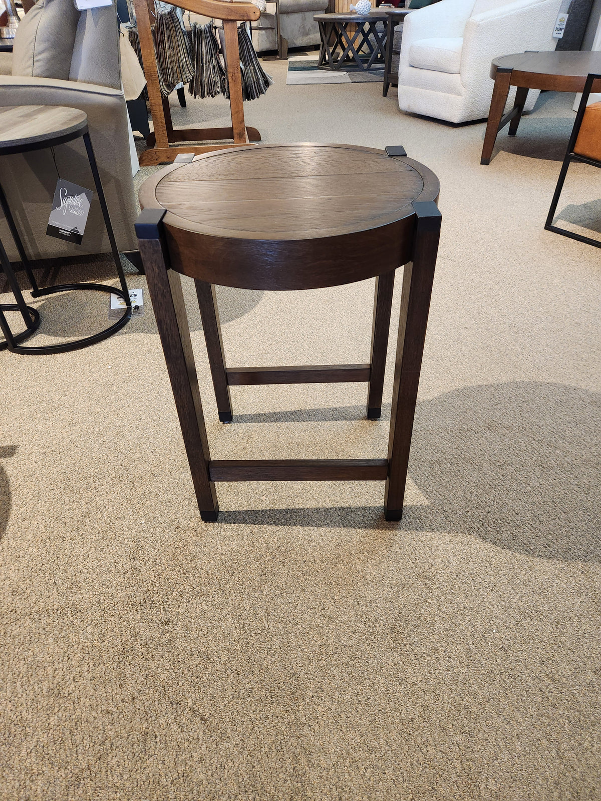 T5817-05 Kaysen Round End Table