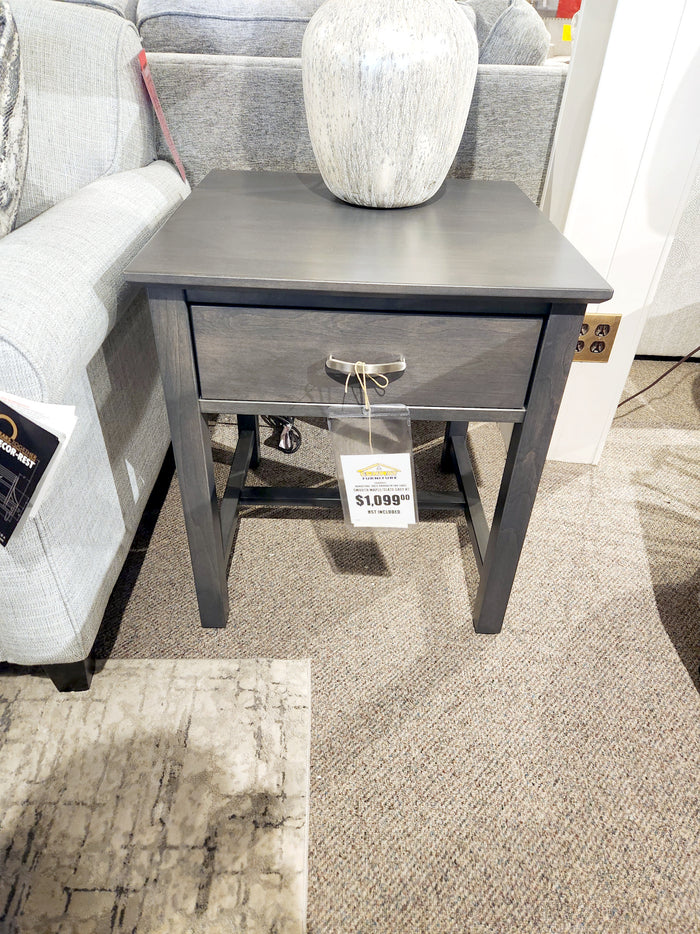 BR23 Brooklyn End Table