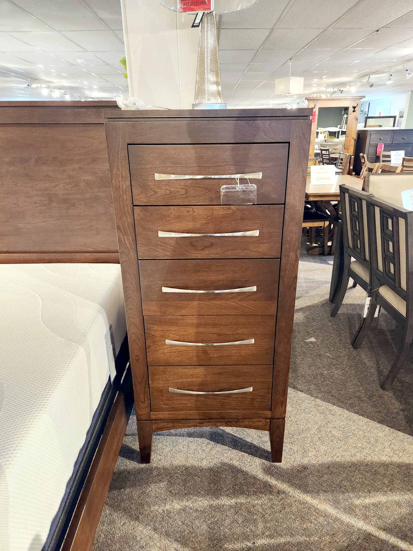 Catalina chest store of drawers