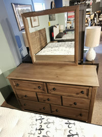 Vaughan Bassett's 123 Custom Express Mirror: Wooden dresser in driftwood grey, six drawers, landscape mirror, two lamps.