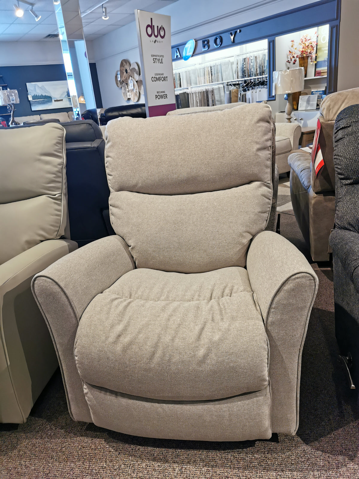 765 Rowan Rocker Recliner