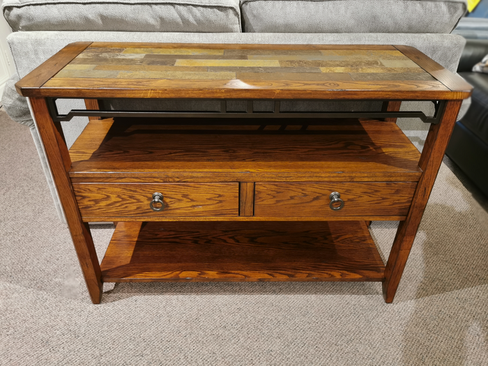 5013 Sofa Table