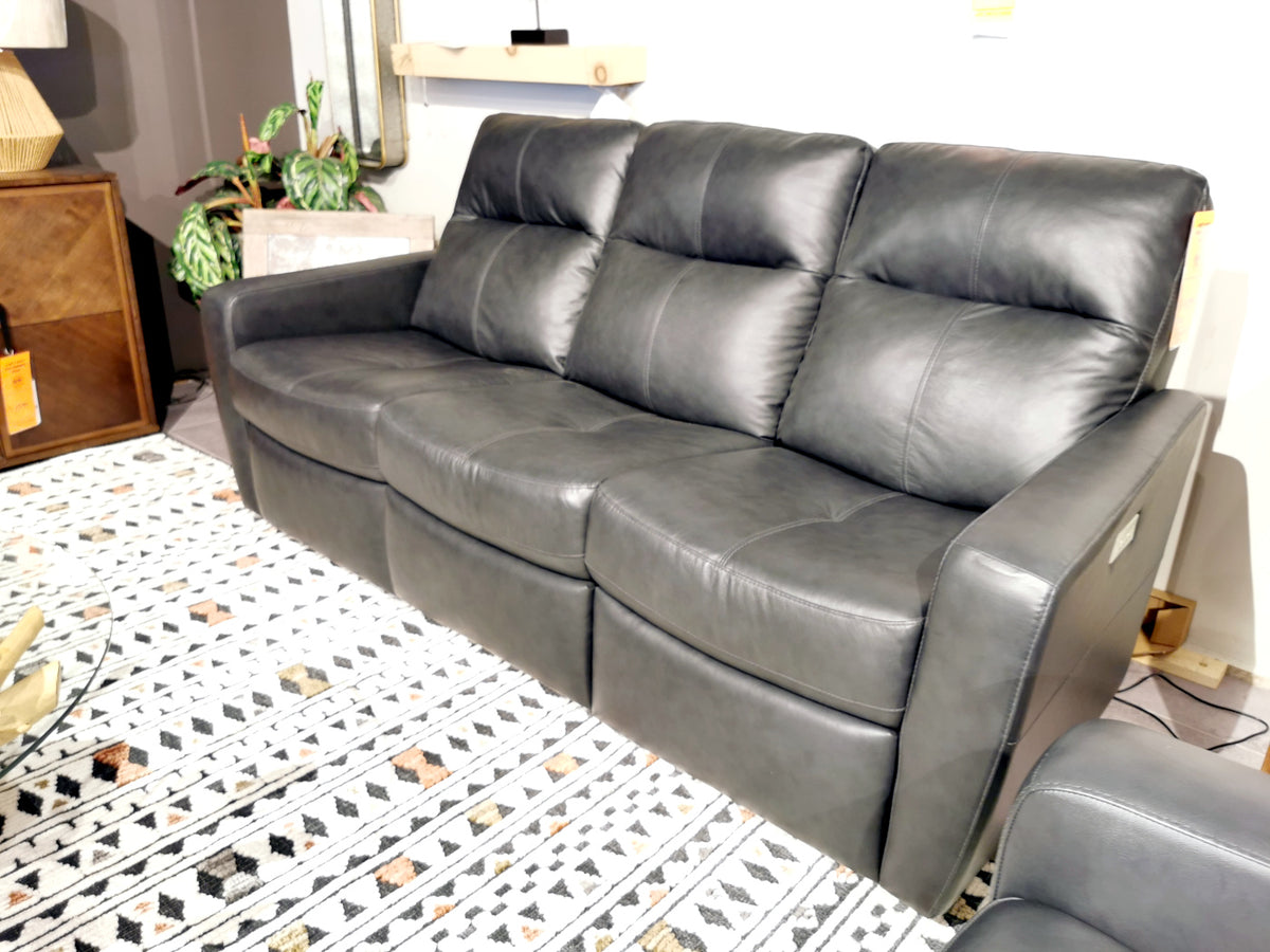 40132 Cairo Sofa - Power