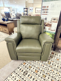 41065 Power Wallhugger Recliner