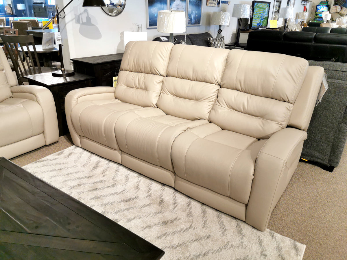 41067 Washington Power Sofa