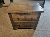 801 Cool Farmhouse 2-Drawer Nightstand