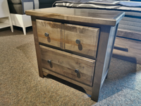 801 Cool Farmhouse 2-Drawer Nightstand