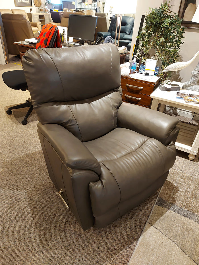 724 Trouper Leather Recliner