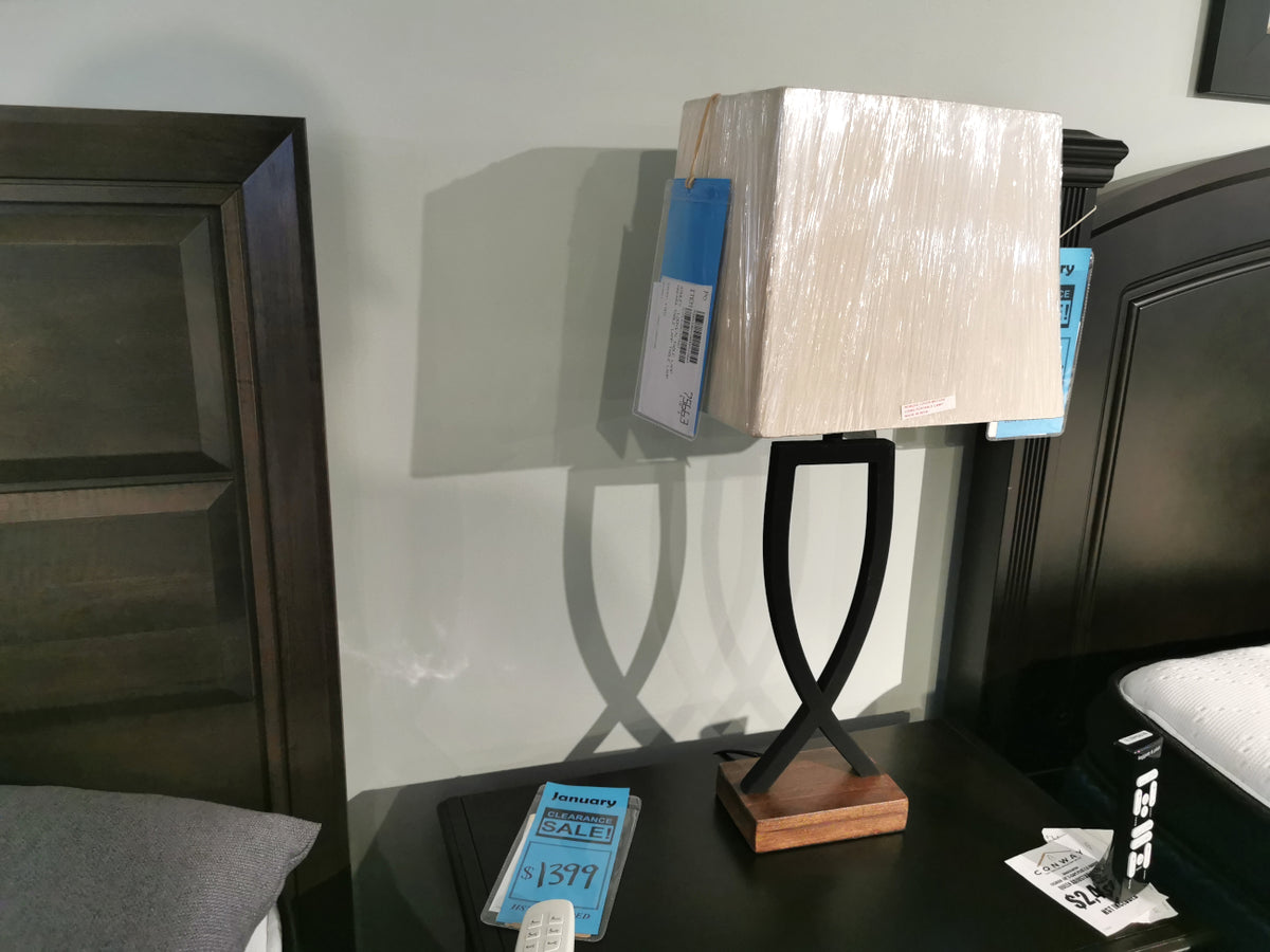 L204174 Makara Table Lamp