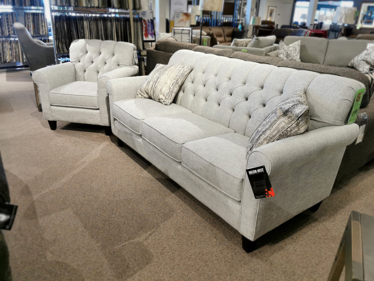 2478 Sofa