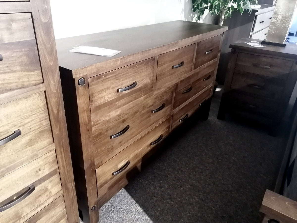 286 Seven-Drawer Dresser